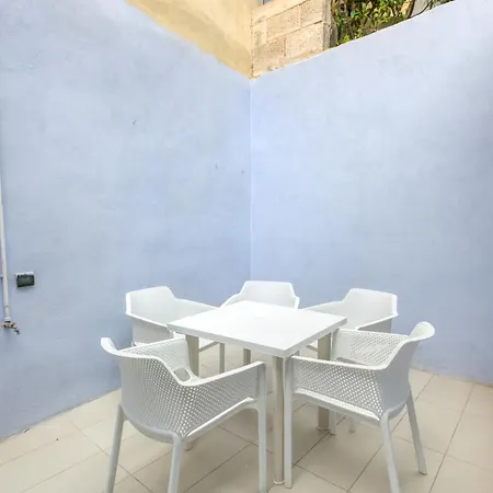 Lovely 2br With Private Backyard In By 360 Estates Appartement Gzira